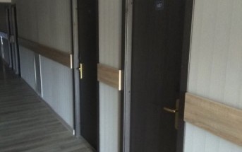 Двери звукоизоляционные в отделке шпон орех, CPL пластик и ПВХ установлены в отеле «Гелиос» в городе Зеленогорск